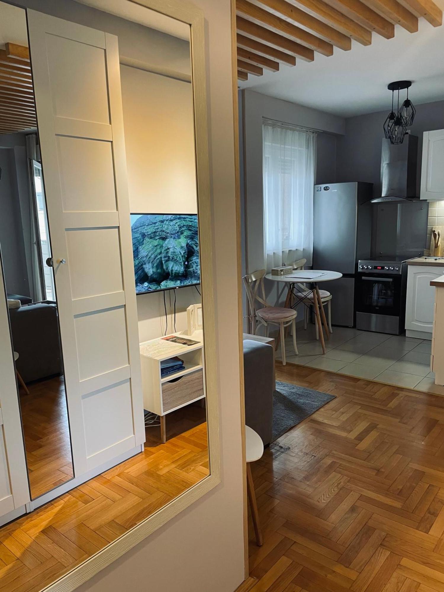 Apartment Cerska Mrb Belgrad Exterior foto
