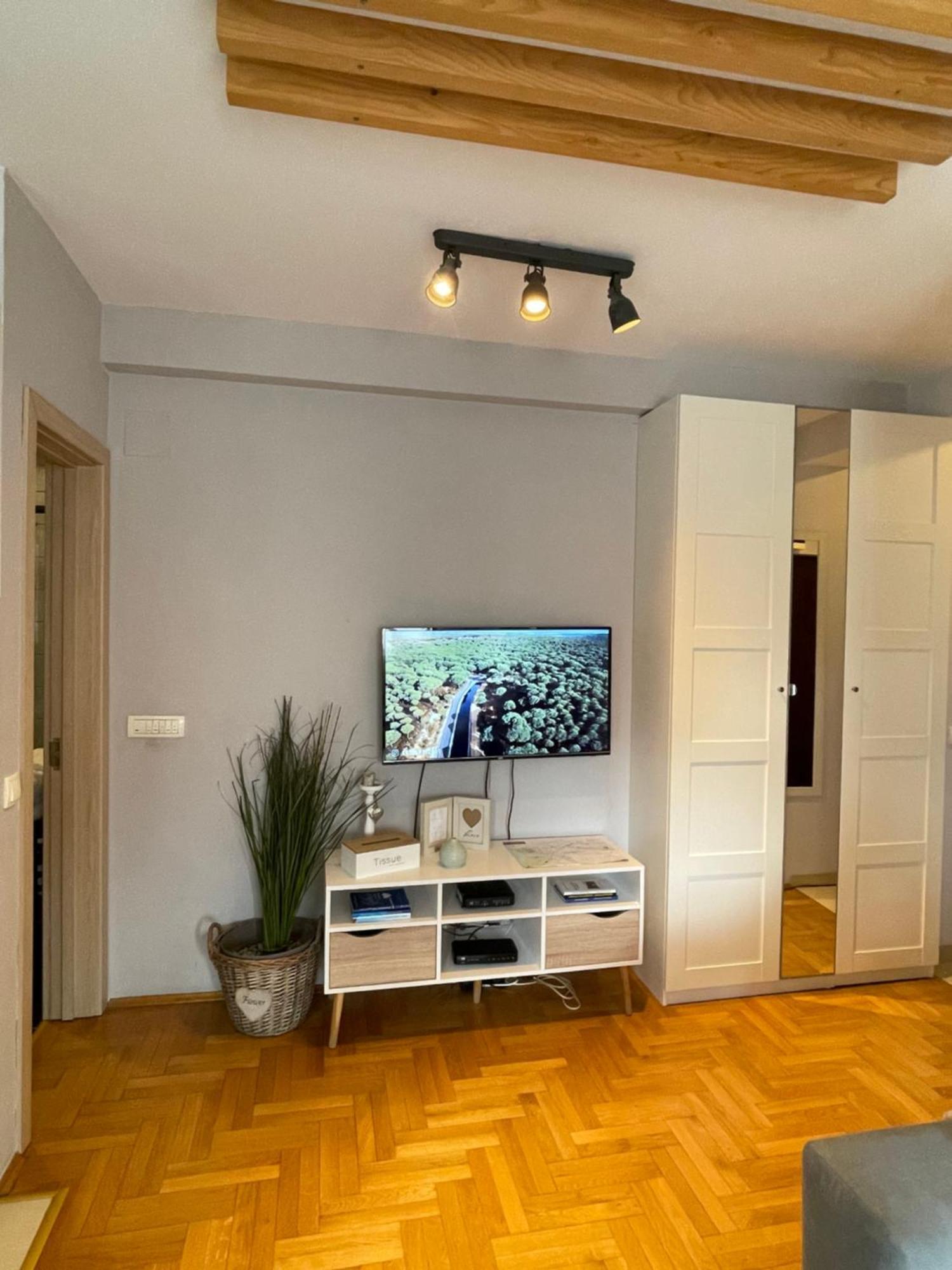 Apartment Cerska Mrb Belgrad Exterior foto