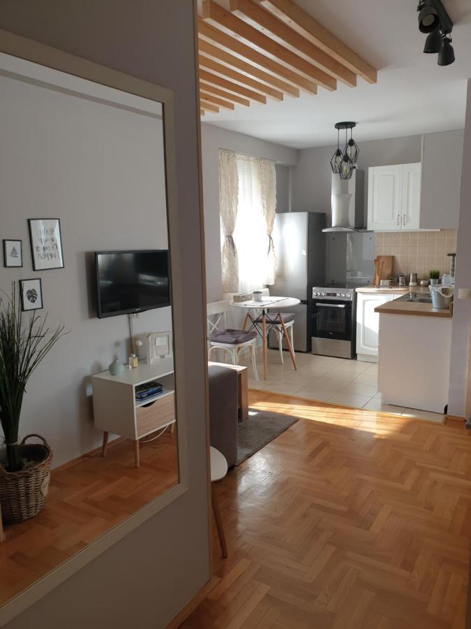 Apartment Cerska Mrb Belgrad Exterior foto
