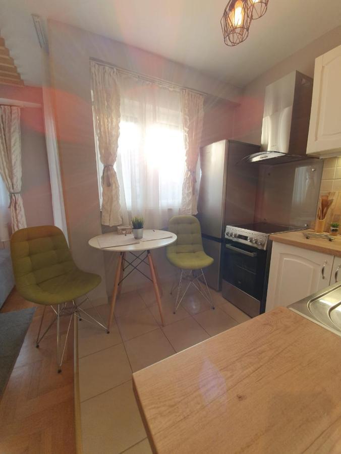 Apartment Cerska Mrb Belgrad Exterior foto